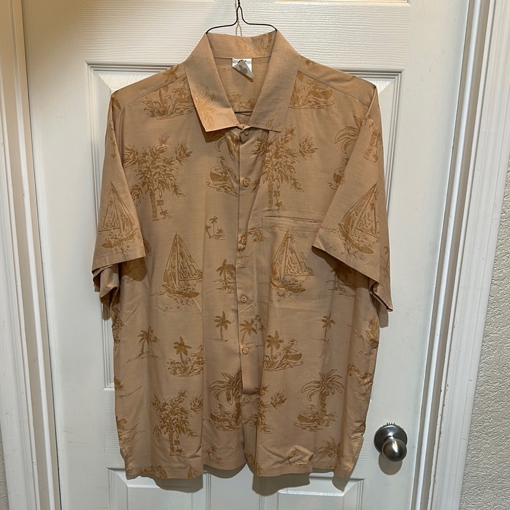 Vintage Rima beach wear Men's Tan Short Sleeve Hawaiian Shirt